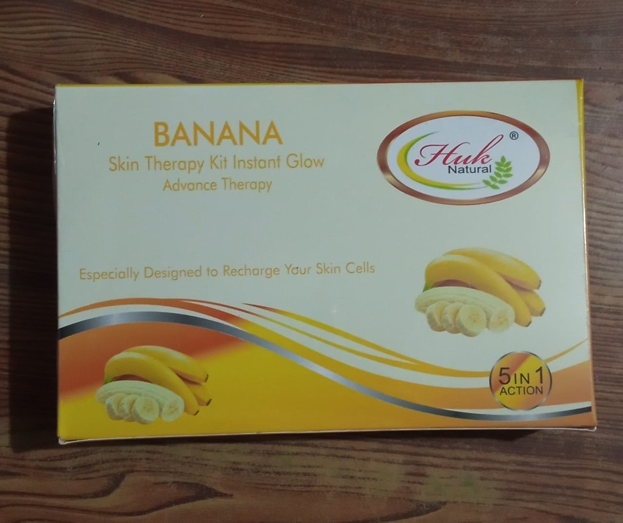 Huk Banana Facial Kit with Lavender Oil & Vitamin E Huk Banana Facial Kit with Lavender Oil & Vitamin E